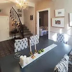 Hébergement de vacances 4 Bedroom Pet Friendly In *