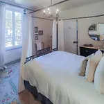 4 Bedroom Pet Friendly In * Saint-Chinian