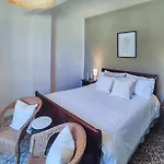 4 Bedroom Pet Friendly In