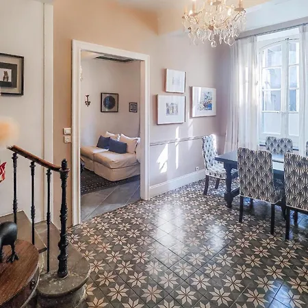 4 Bedroom Pet Friendly In *
