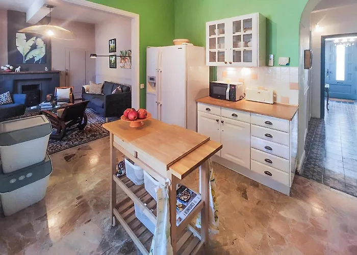 In With Wifi Semesterbostad *